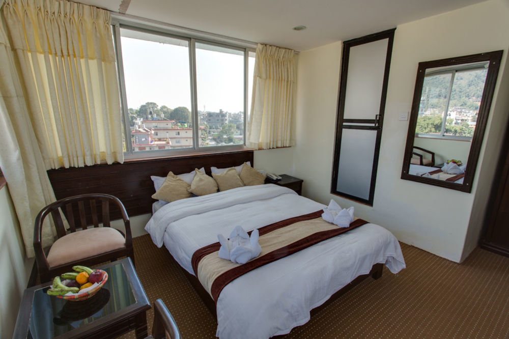 Hotel Lake Star Pokhara Luaran gambar