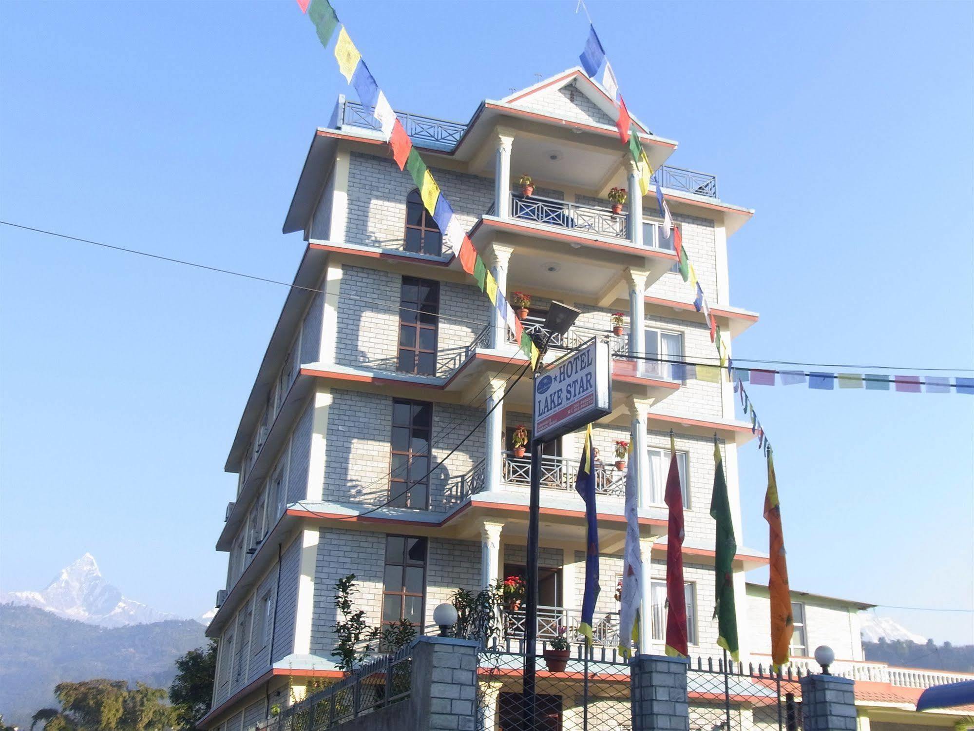 Hotel Lake Star Pokhara Luaran gambar
