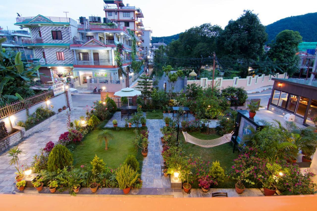 Hotel Lake Star Pokhara Luaran gambar